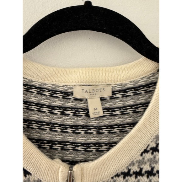 Sold - Picture 3 of 5